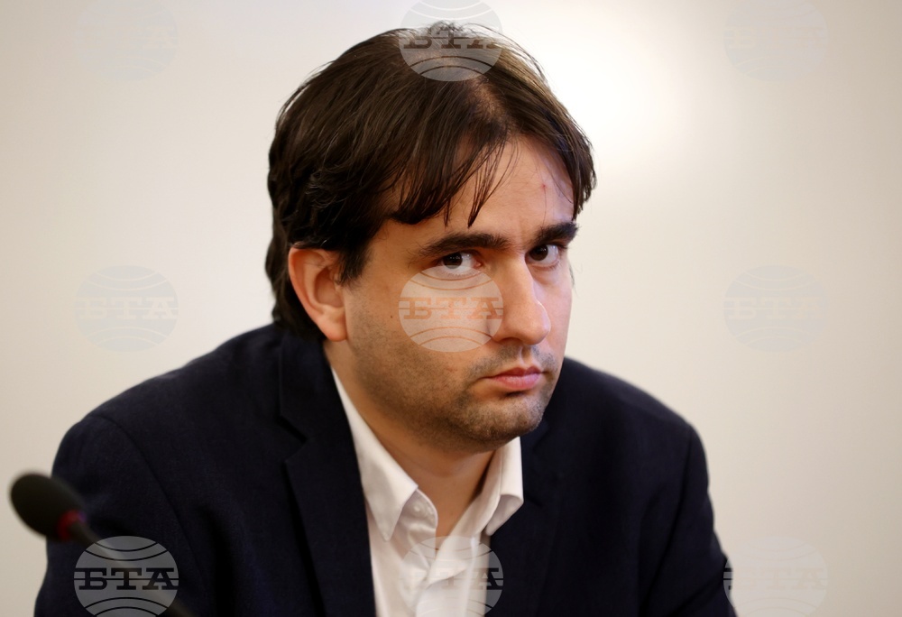 НС - Комисия по електронно управление и информационни технологии