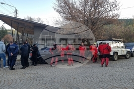 Перник - издирвателна акция - Екипи на Планинска спасителна служба