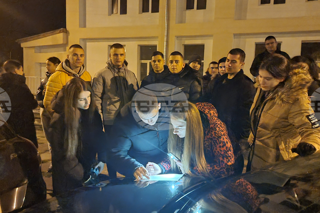 Перник - издирвателна акция - доброволци