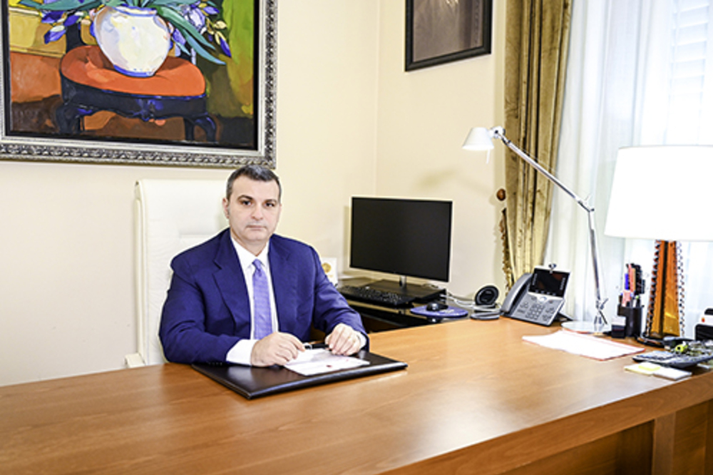АТА: Управителят на Банката на Албания подписа официално заявлението на страната за членство в SEPA