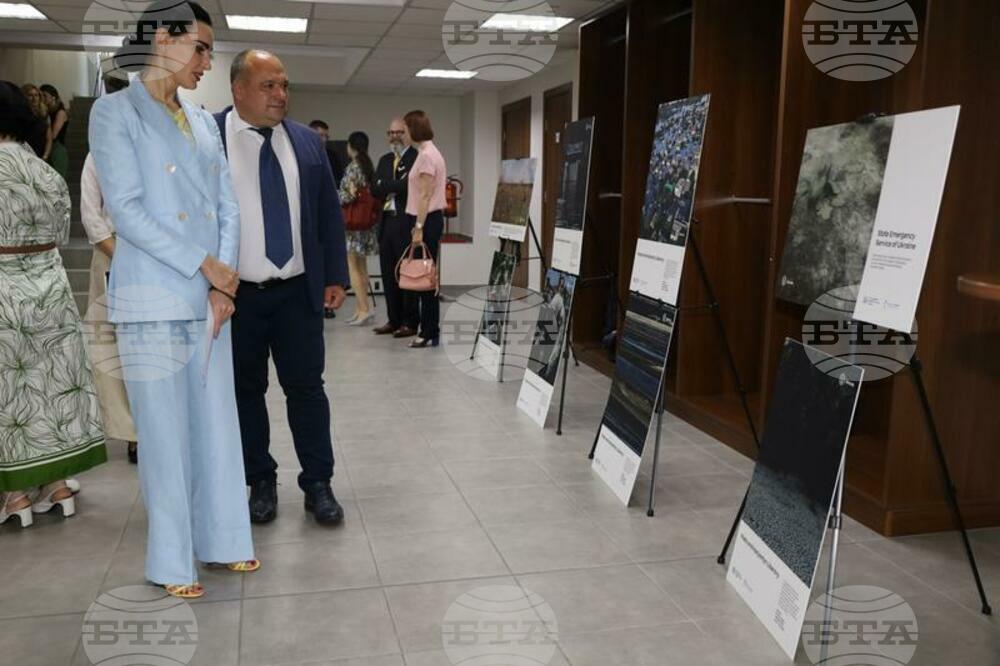 "StopEcocideUkraine" Photo Exhibition Marks First Anniversary of Nova Kakhovka Tragedy