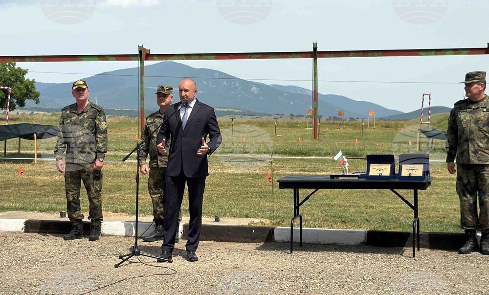 Казанлък - президент - дронове - състезание