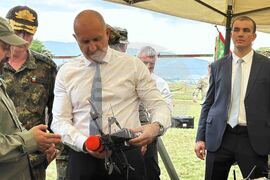 Казанлък - президент - дронове - състезание