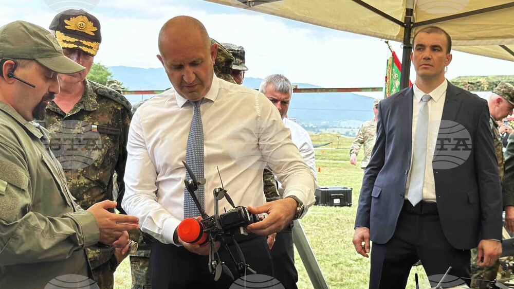 Казанлък - президент - дронове - състезание