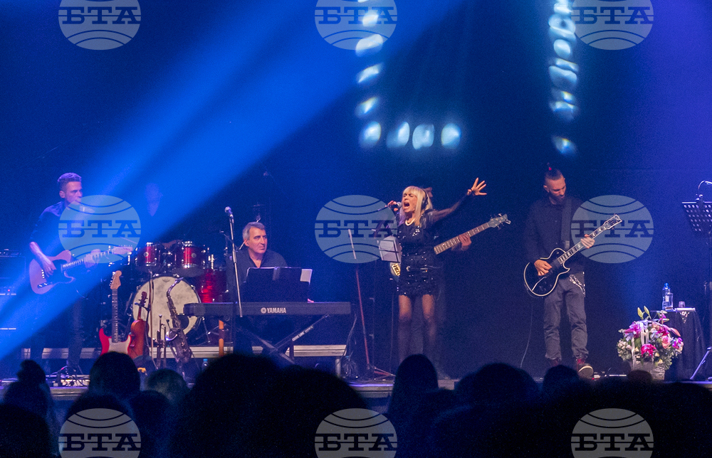 Добрич - Лили Иванова - концерт - Снимка: Александра Антонова