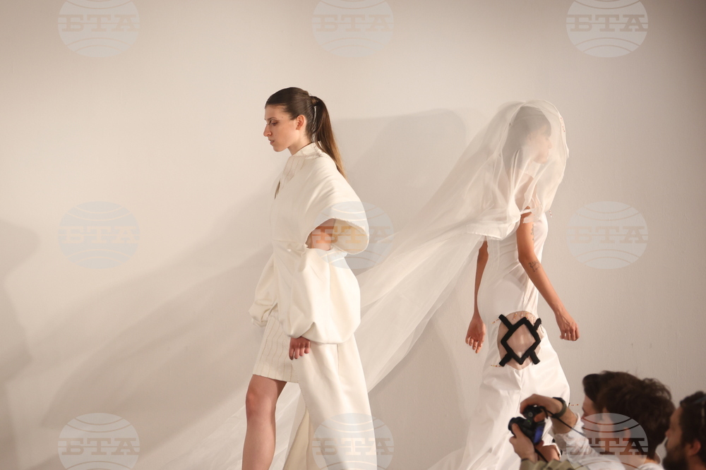 Дипломно ревю - Национална художествена академия