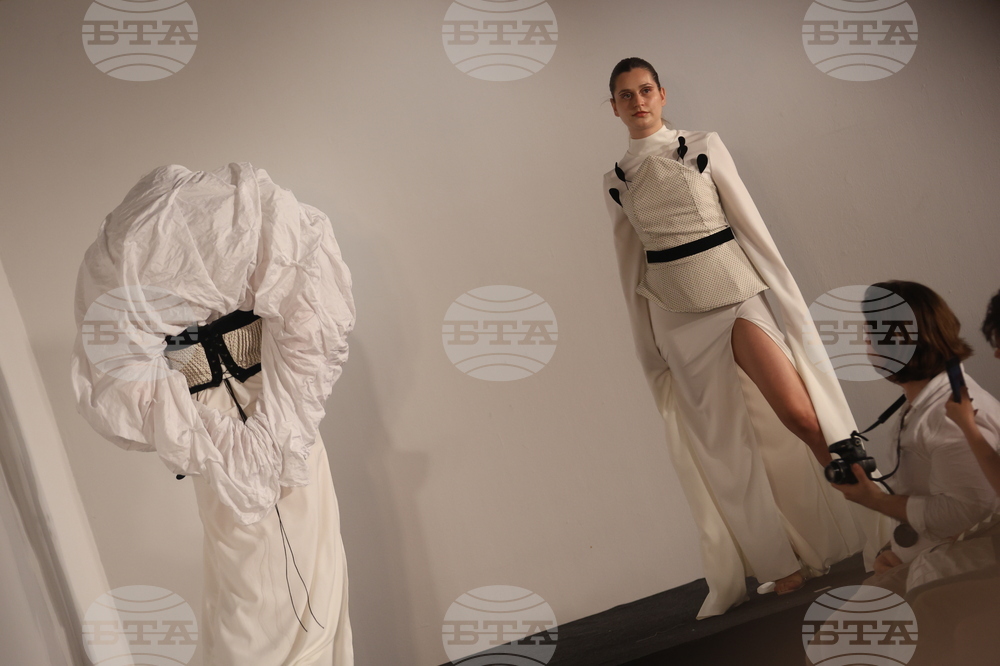 Дипломно ревю - Национална художествена академия