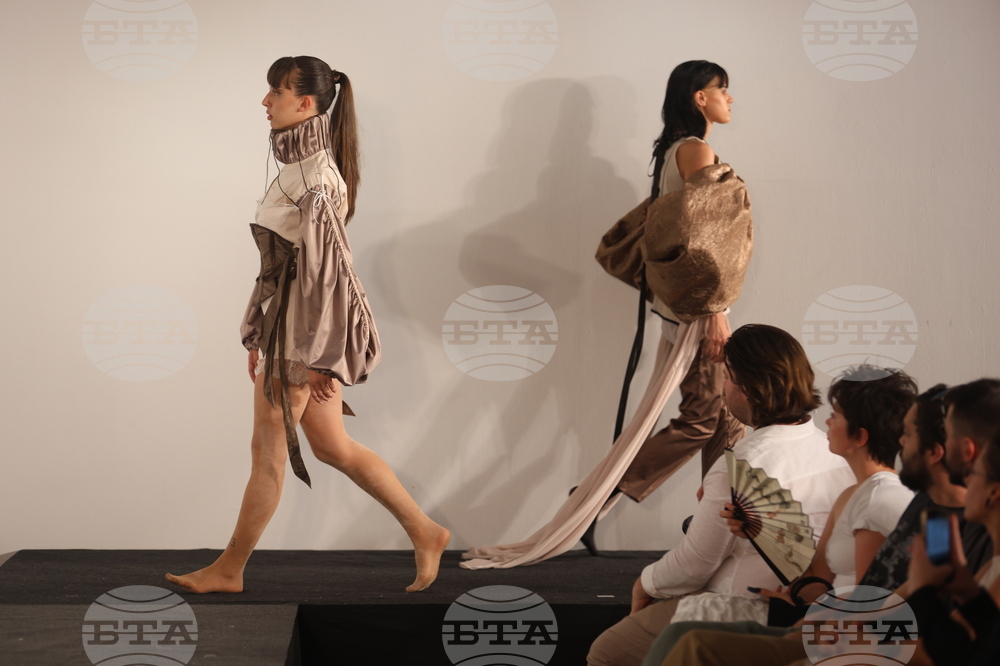 Дипломно ревю - Национална художествена академия