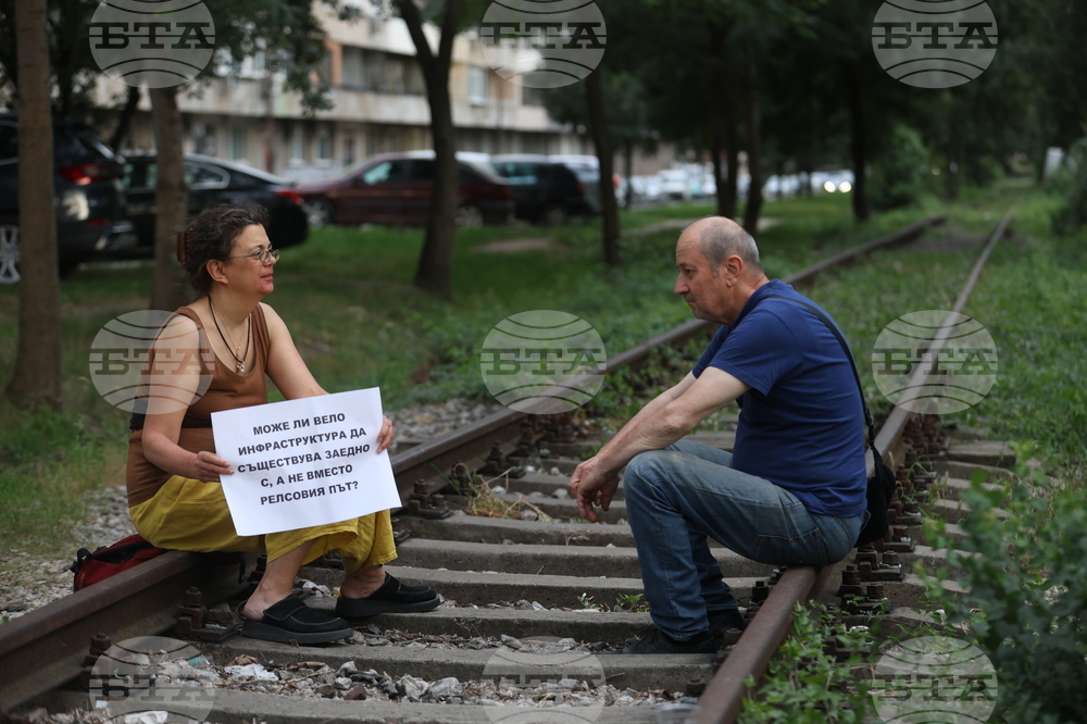 Инициатива за обществен и релсов транспорт - околовръстна железница - бдение