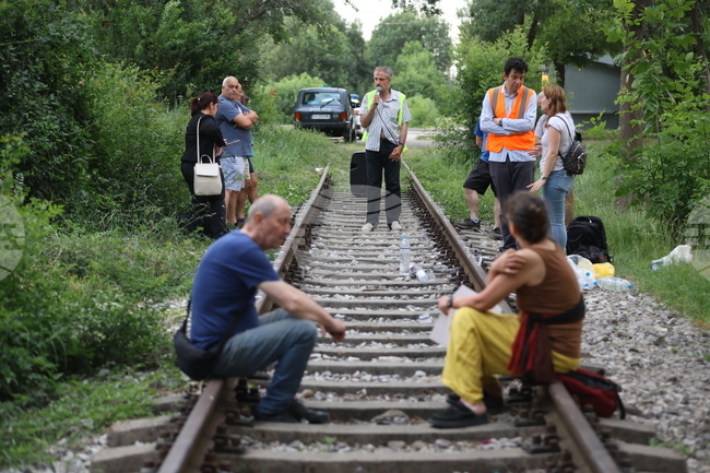 Инициатива за обществен и релсов транспорт - околовръстна железница - бдение