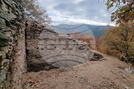 Село Храстово - крепост - разкопки 