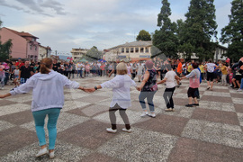 Община Долна баня - празник