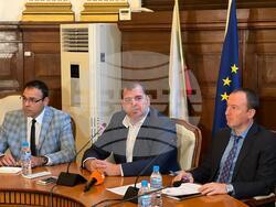 Снимка: Министерство на земеделието - брифинг - Дървата за огрев на населението