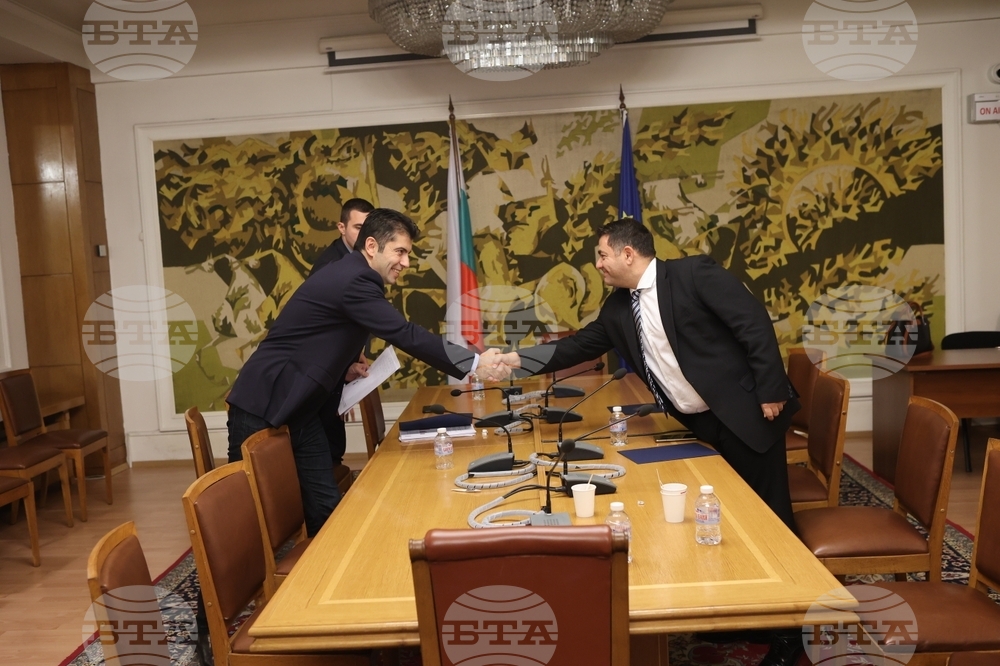 НС - "Продължаваме Промяната" - "Възраждане" -  среща