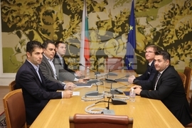 НС - "Продължаваме Промяната" - "Възраждане" -  среща