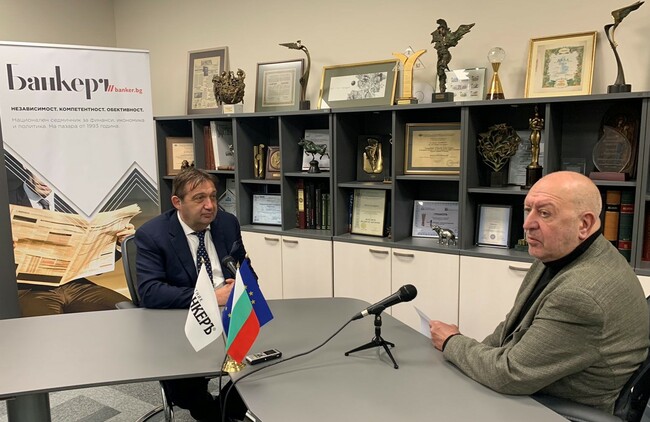 Министър Шишков: Така наречената ограда по границата с Турция е емблема за строителството на цял период в страната