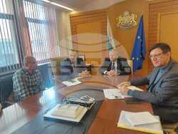 Снимка: Министерство на земеделието - Тодор Джиков по време на работна среща с представители на бранша