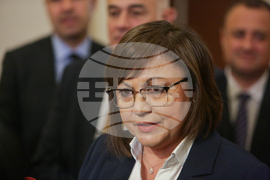 Парламент - БСП - брифинг - Корнелия Нинова