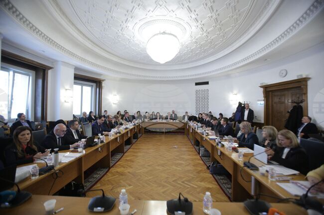 Комисия по правни въпроси - заседание