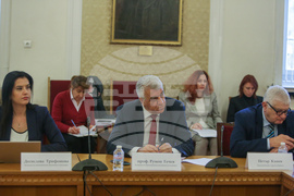Комисия по икономическа политика и иновации - заседание