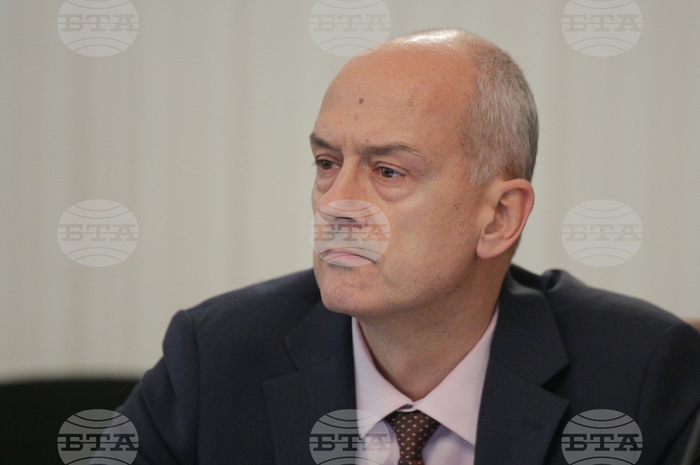 Парламент - Комисия по образованието и науката