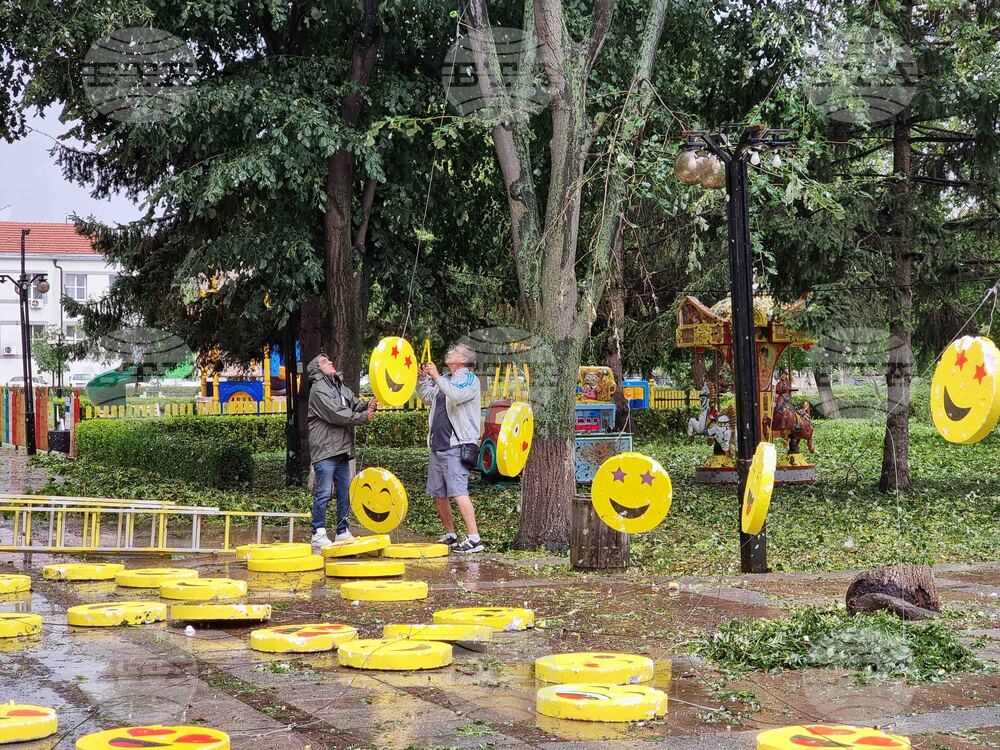 Нова Загора - градушка - щети