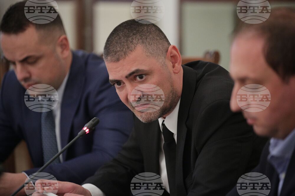Парламент - Комисия по регионална политика, благоустройство и местно самоуправление