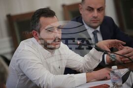Парламент - Комисия по регионална политика, благоустройство и местно самоуправление