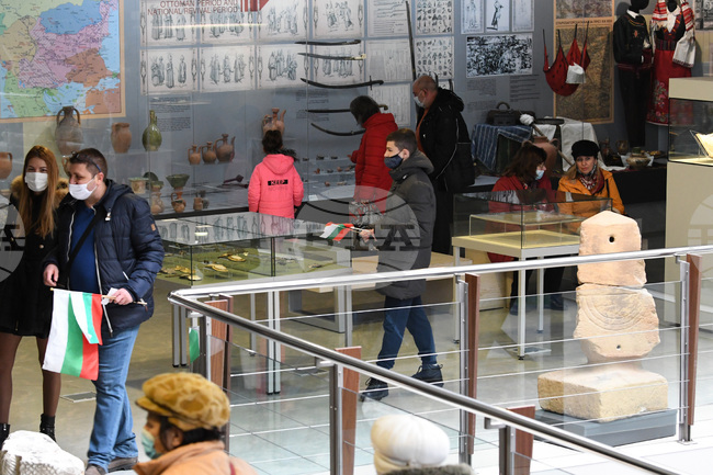 Образователната програма „Пламъкът на свободата. 150 години от Априлското въстание“ ще се проведе в Стара Загора