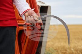 Село Пирне - жътвена кампания - откриване