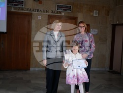 Снмика: Окръжен съд – Кюстендил -  Рекорден брой -  170 участници и 33 наградени в ученическия конкурс на Окръжен съд – Кюстендил и районните съдилища