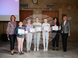 Снмика: Окръжен съд – Кюстендил -  Рекорден брой -  170 участници и 33 наградени в ученическия конкурс на Окръжен съд – Кюстендил и районните съдилища