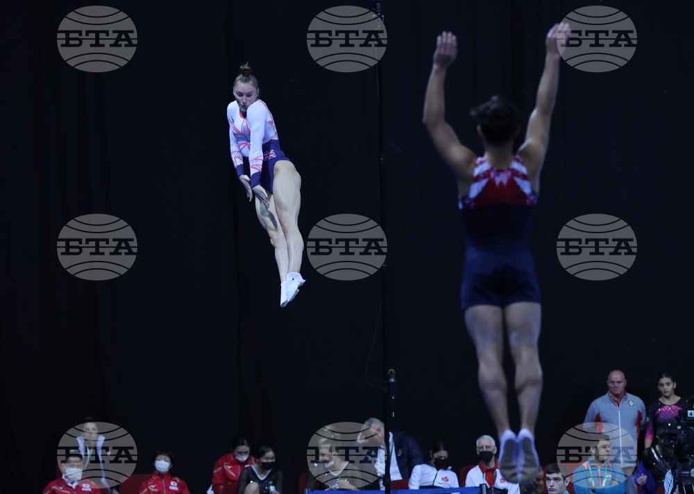  Международната федерация по гимнастика (ФИГ) е предоставила неутрален статут на 250 руски спортисти, треньори и съдии до средата на месец ноември