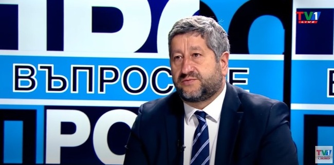 Христо Иванов: Намираме се на ръба на много бездни от 24 февруари насам