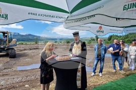 Село Белчин - къмпинг „Поларис“ - първа копка