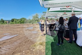 Село Белчин - къмпинг „Поларис“ - първа копка