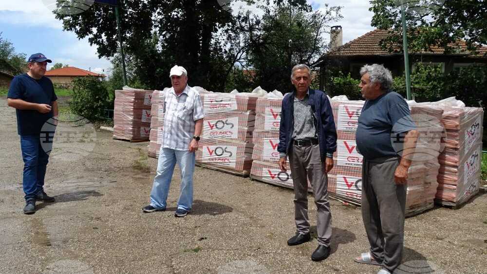 Съюзът на ловците и риболовците в България дари 4000 цигли за пострадалото от градушката великотърновско село Малки чифлик