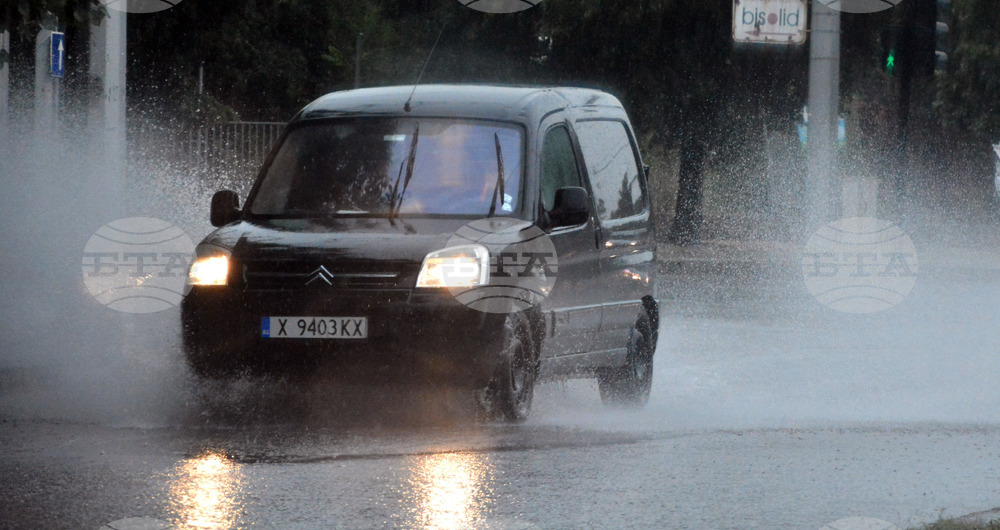 В харманлийското село Орешец е валял най-много дъжд през последното денонощие в Хасковско - 31,5 литра на квадратен метър 
