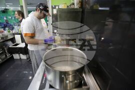 Фондация „Светът на Мария" - Дневен център „Светове“ - италианска кухня - работилница