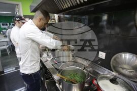 Фондация „Светът на Мария" - Дневен център „Светове“ - италианска кухня - работилница