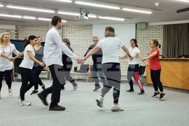 Словения - група за български народни танци - българска общност