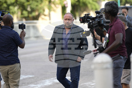 Newtown Shooting Infowars