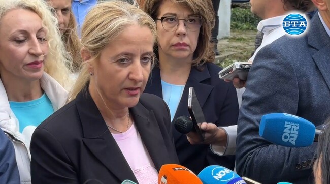 Община Казанлък е сформирала комисии, които оценяват щетите от вчерашната буря, каза заместник-кметът Сребра Касева