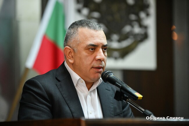 Местният парламент подкрепи предложението на кмета Стефан Радев за подпомагане на собствениците по новата програма за саниране