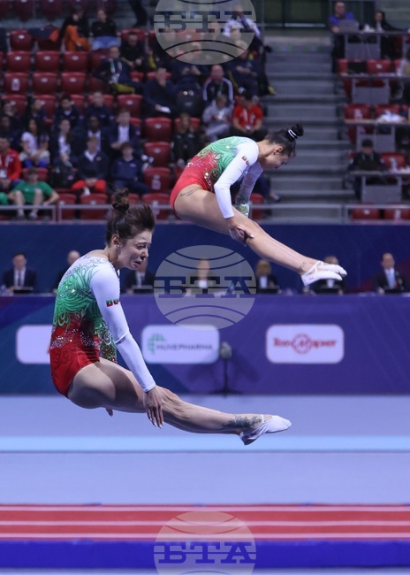 Световно първенство по скокове на батут - квалификация - жени - Христина Пенева - Мариела Пенева