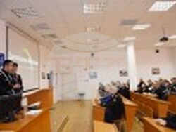 Кметът Иван Портних поздрави участниците в конференция за дигитални иновации