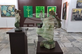 Ловеч - Есенен салон