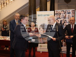    Представители на законодателната и изпълнителната власт, на неправителствени организации и лекари присъстваха на отбелязването на 15-ата годишнина на Сдружение „Национална мрежа на здравните медиатори“