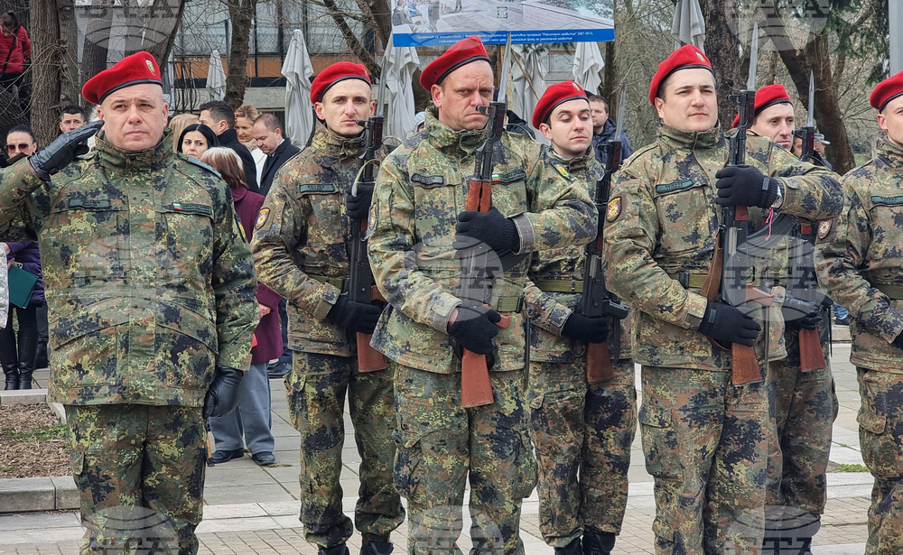 Обявен е конкурс за 55 военнослужещи в гарнизон Ямбол