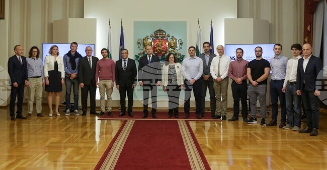 Румен Радев - Институт за компютърни науки, изкуствен интелект и технологии